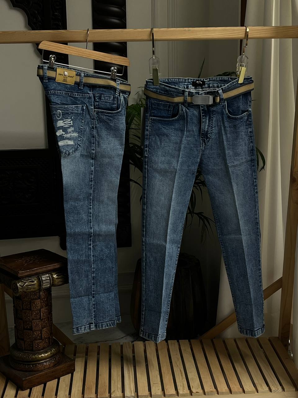 Ankle-Fit Distressed Graphic Jeans 101