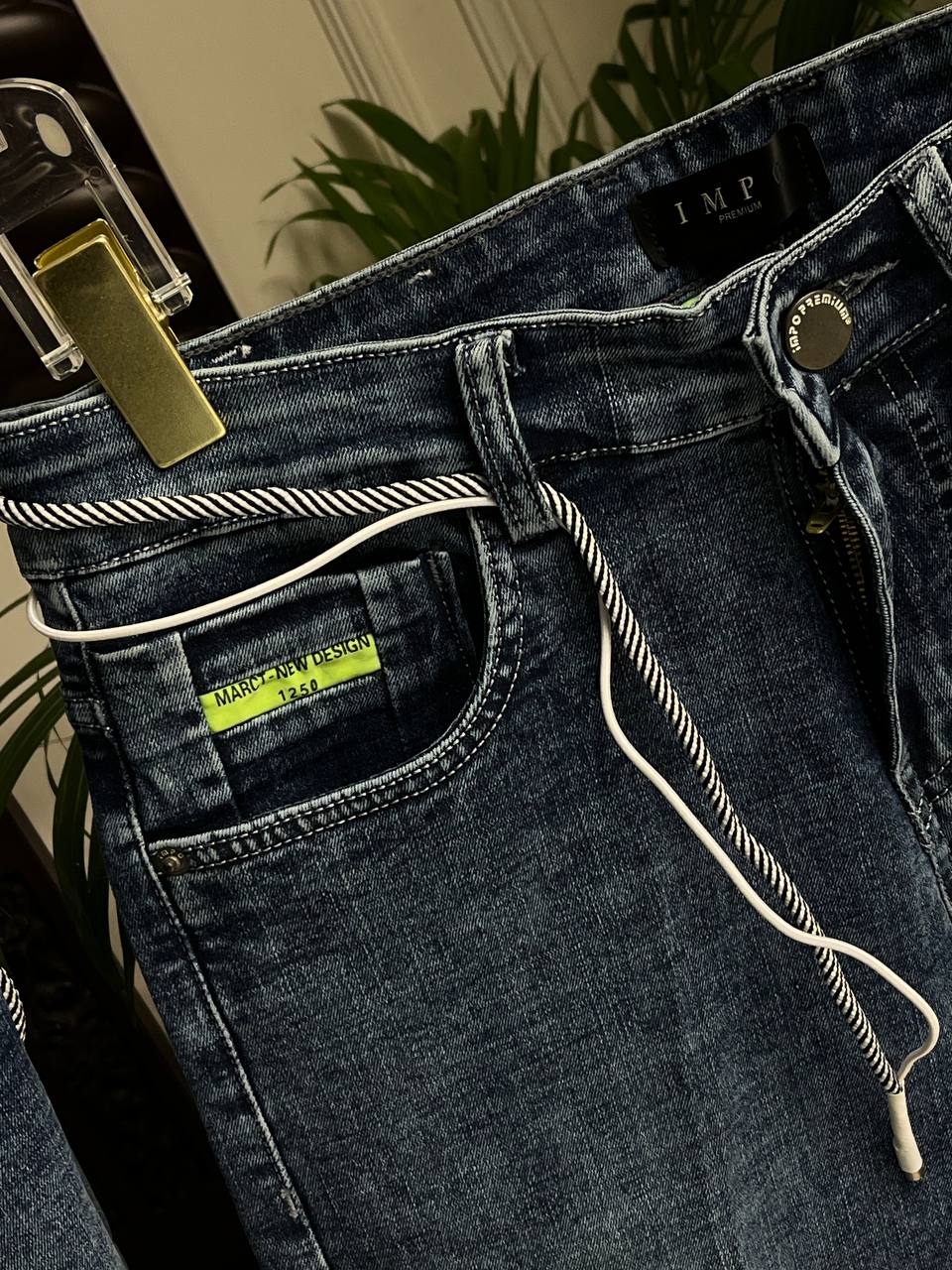 Ankle-Fit Distressed Graphic Jeans 103