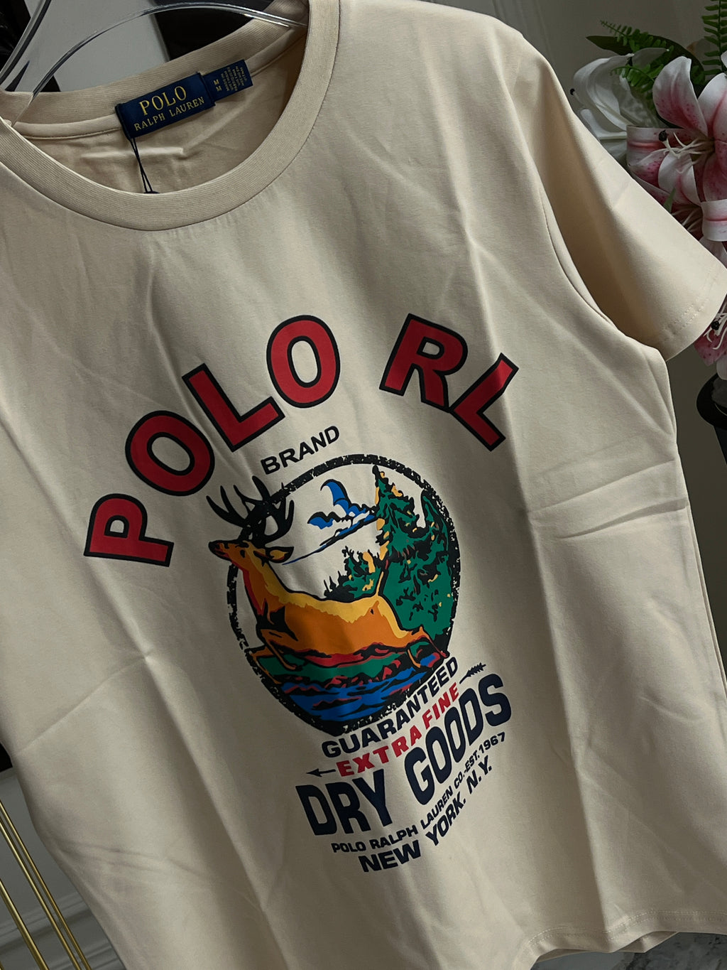 Wildlife Badge Tee- Cream White 115