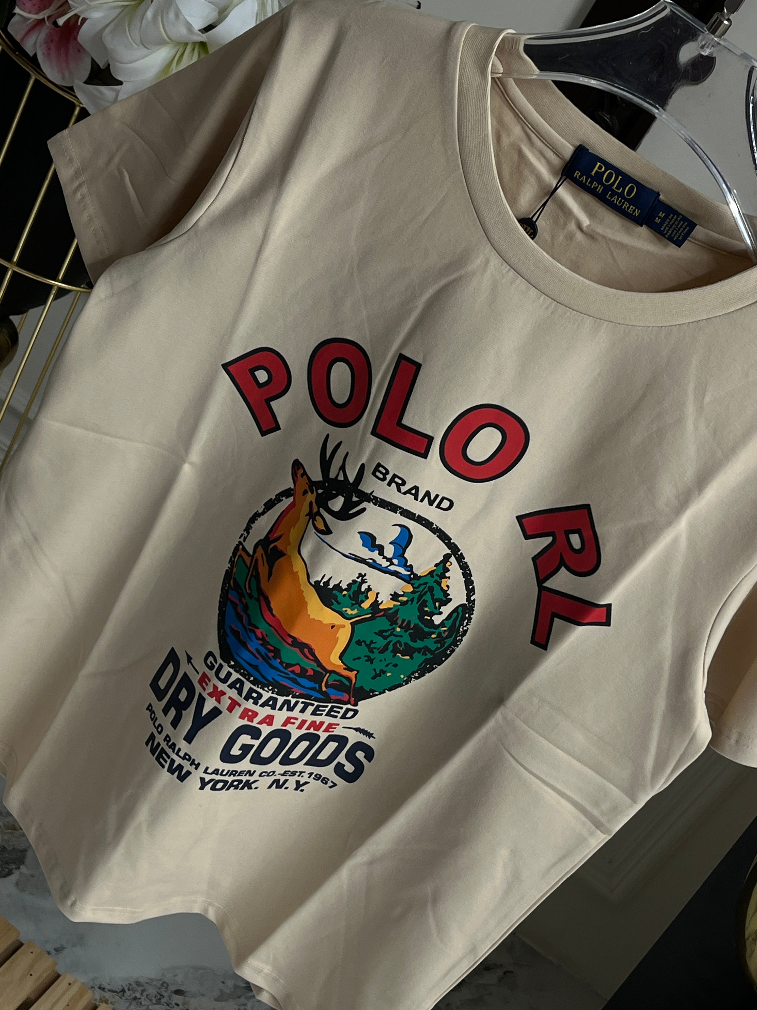 Wildlife Badge Tee- Cream White 115