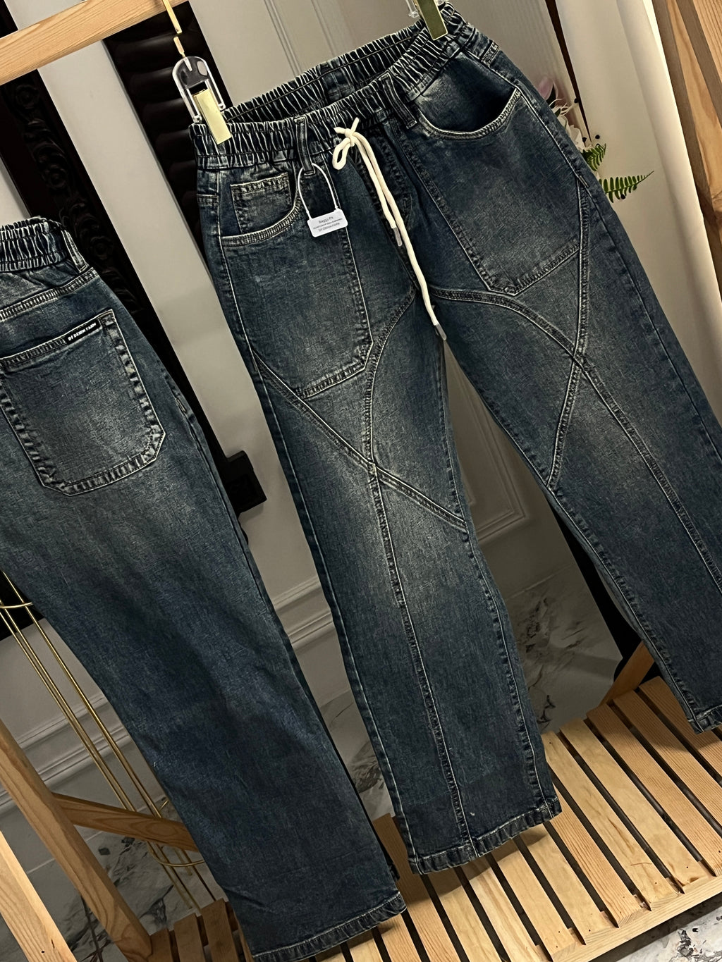 Relaxed Loose-Fit Striped Denim Jeans 103